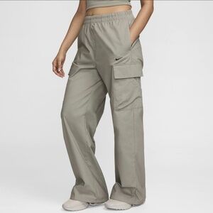 Nike Women's Mid-Rise Cargo Trousers